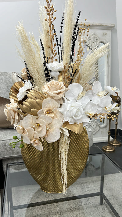 Frances floral arrangement - Luscious Homewares