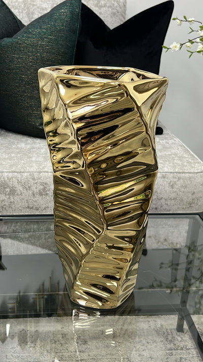 Fonde gold vase - Luscious Homewares