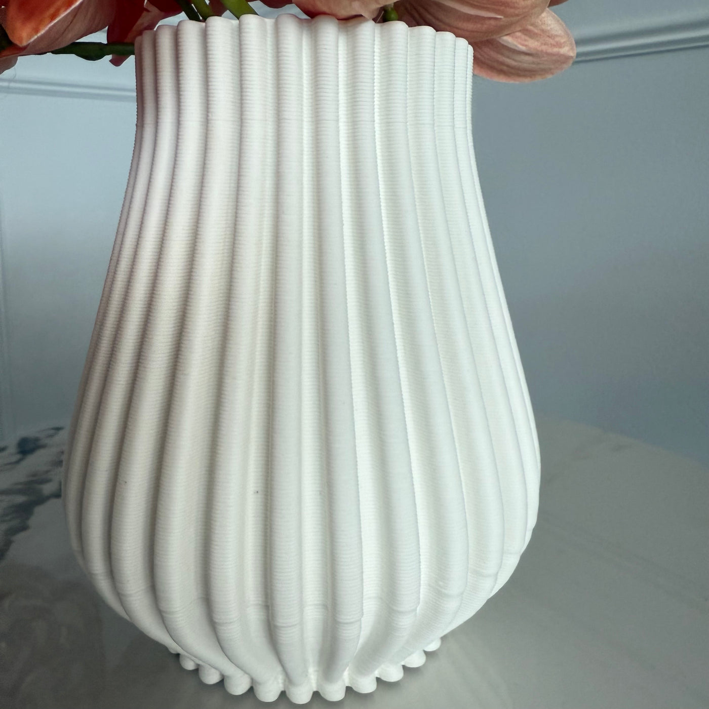 Grace white 3d ceramic vase - Luscious Homewares