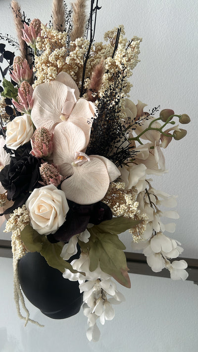 Yara Floral Arrangement - Luscious Homewares