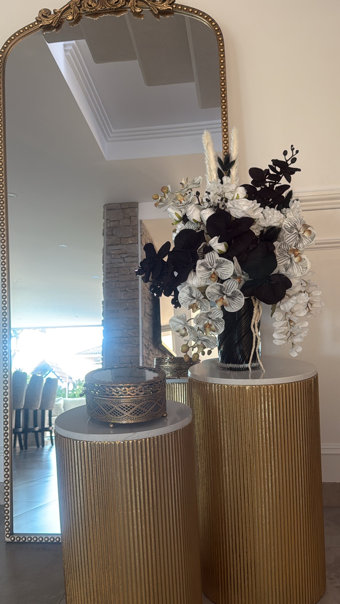 Ayana flower Arrangement - Luscious Homewares