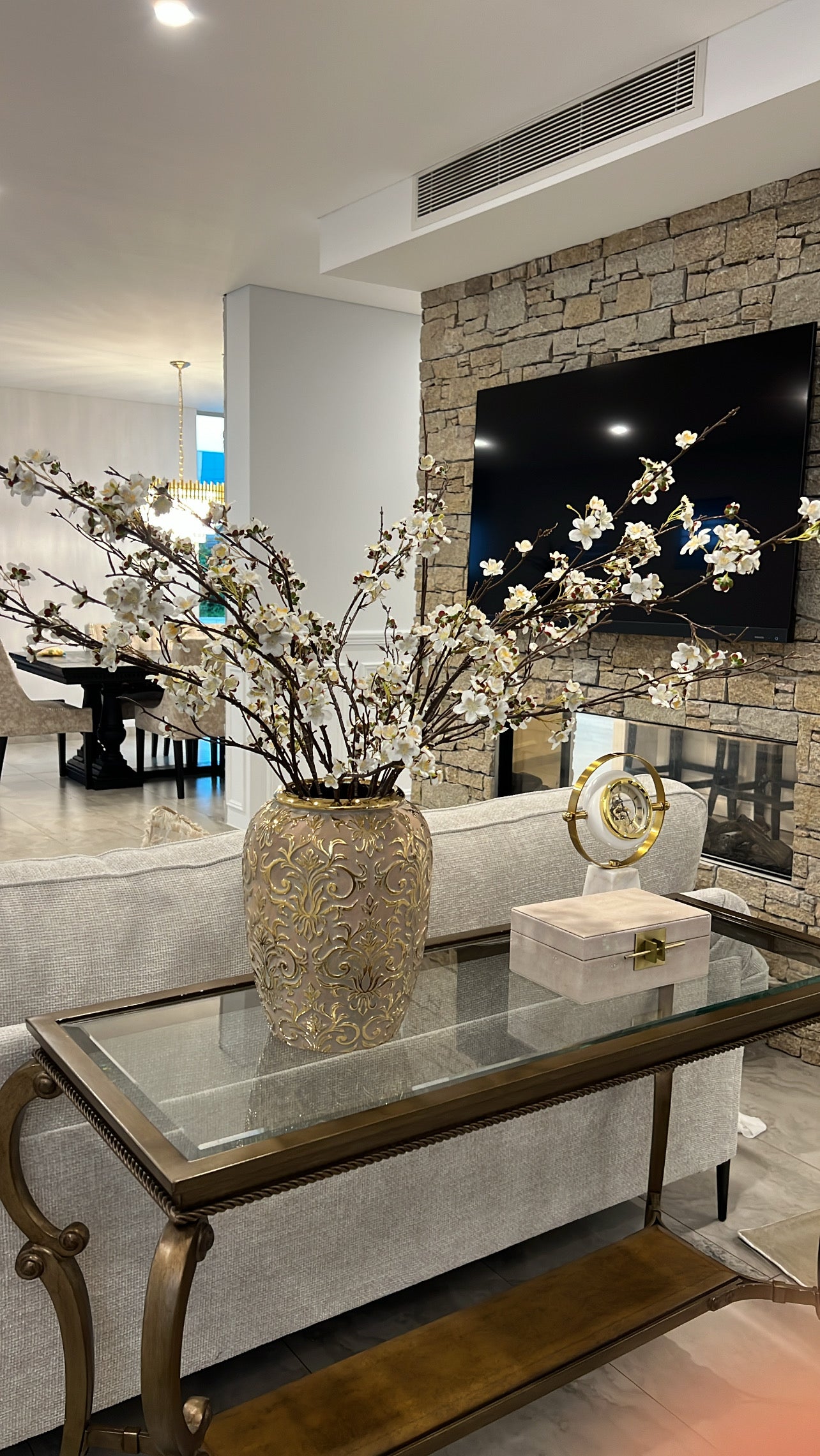 Cherry blossom branch 120 cm stem - Luscious Homewares