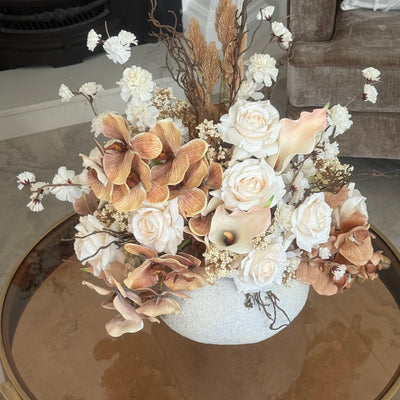 Mia flower Arrangement - Luscious Homewares