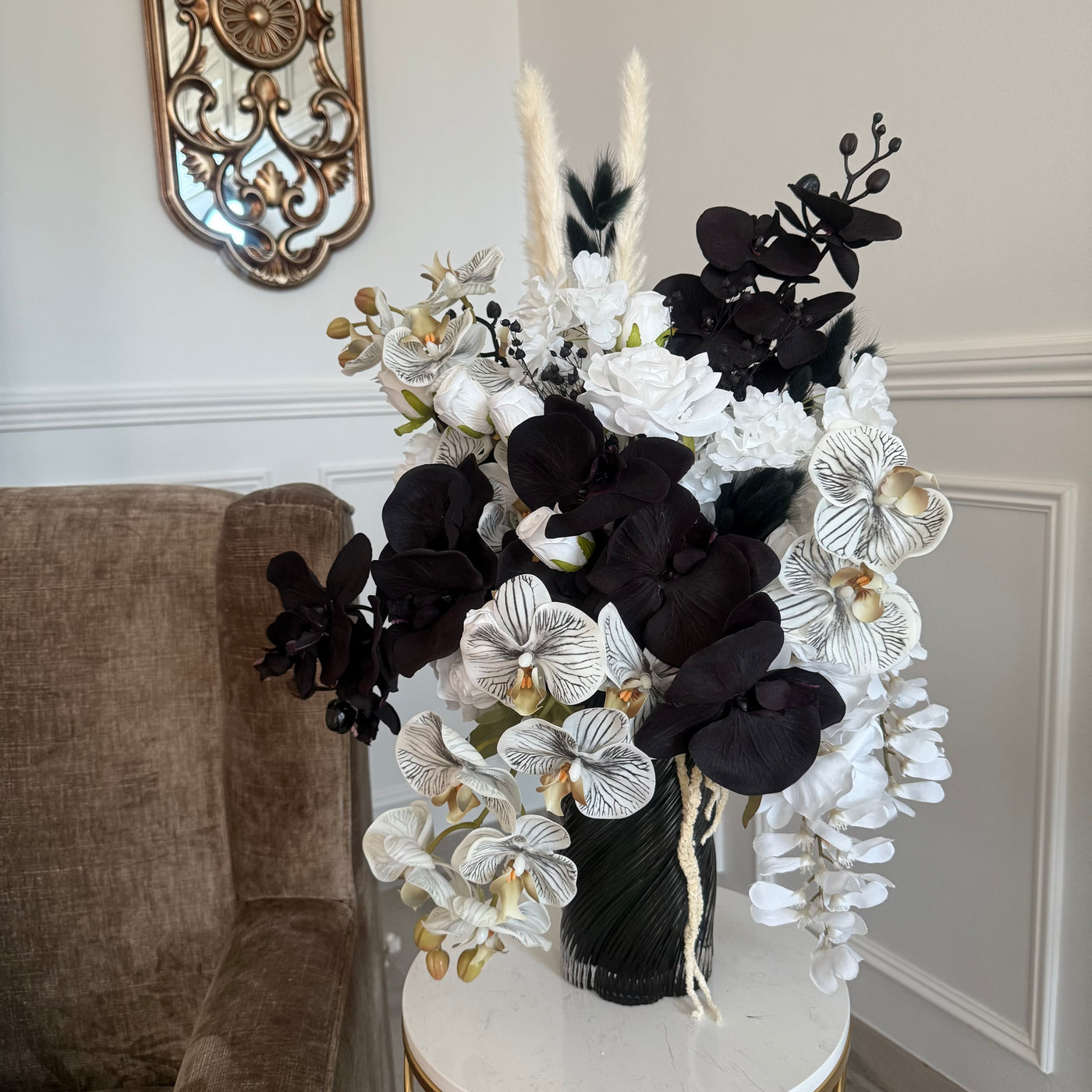 Ayana flower Arrangement - Luscious Homewares