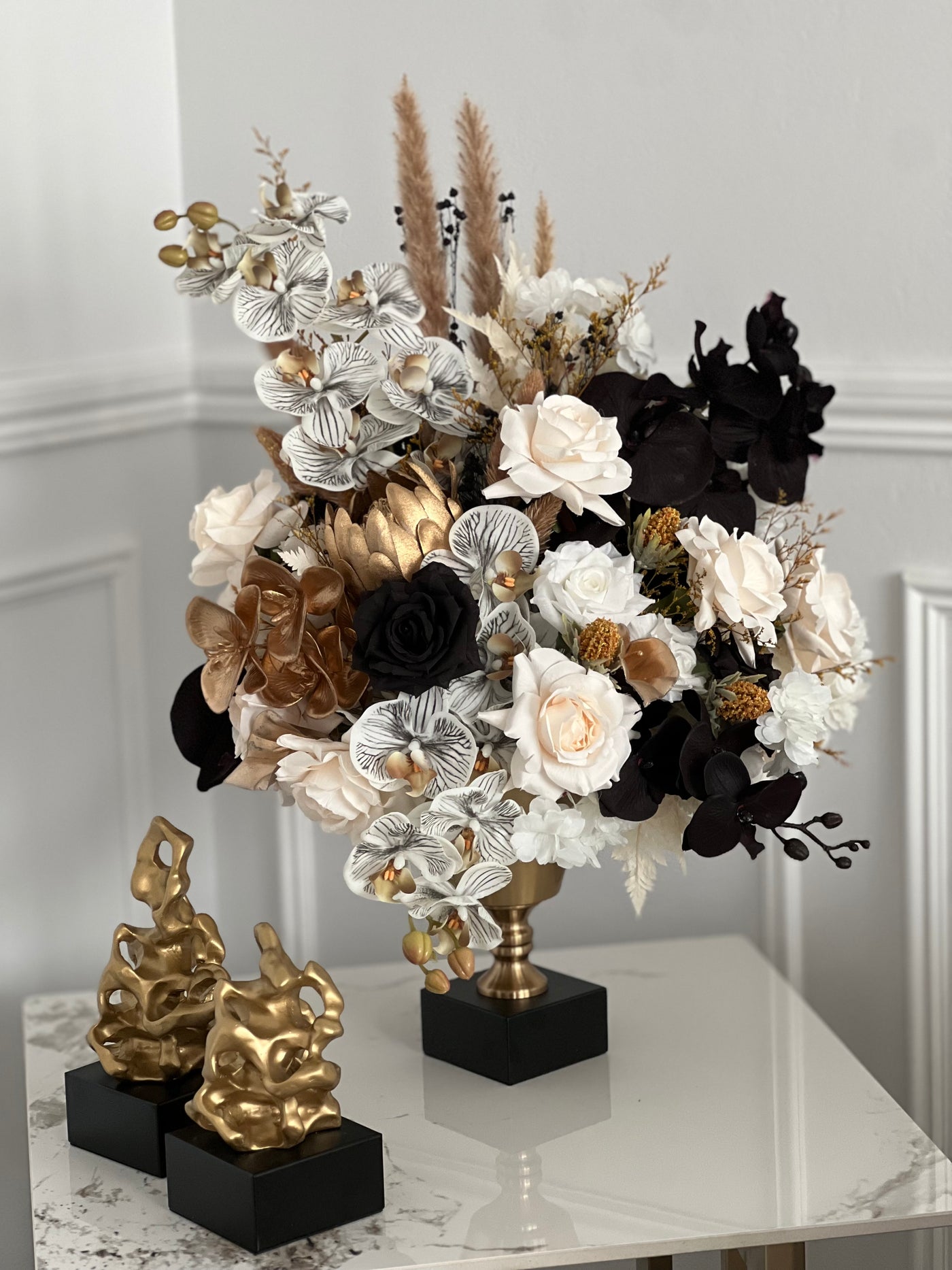Golden light Floral Arrangement - Luscious Homewares