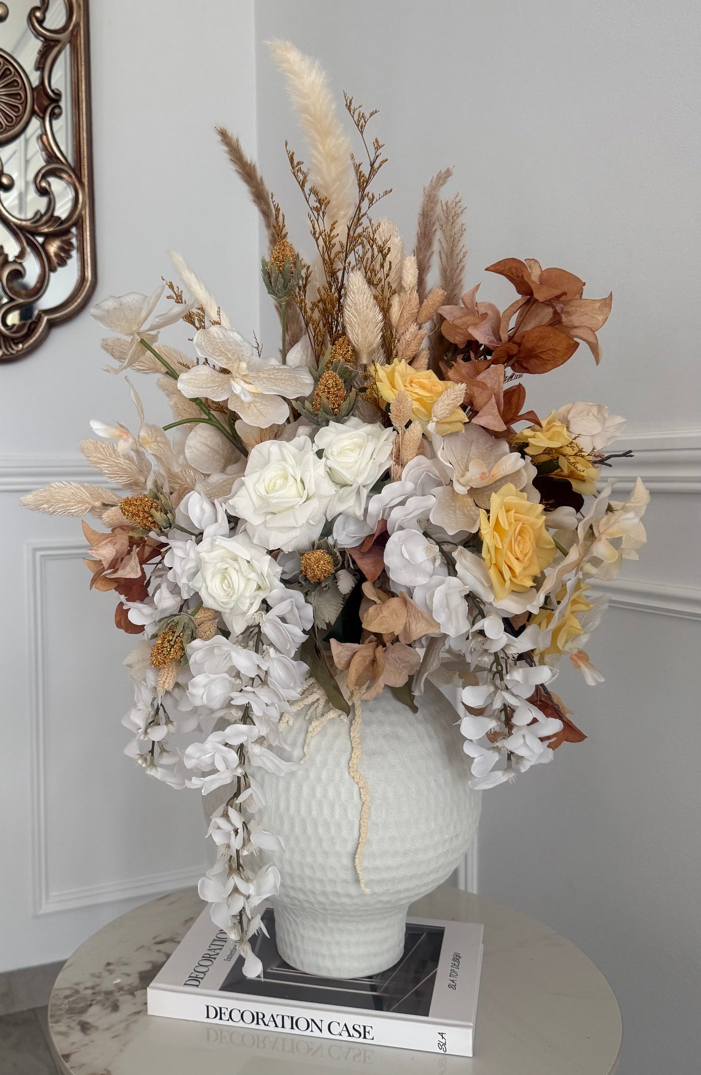 Alba bloom Floral Arrangement - Luscious Homewares