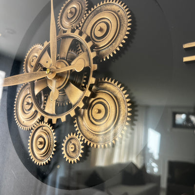 Industrial round wall clock with exposed gears 60 cm - Luscious Homewares