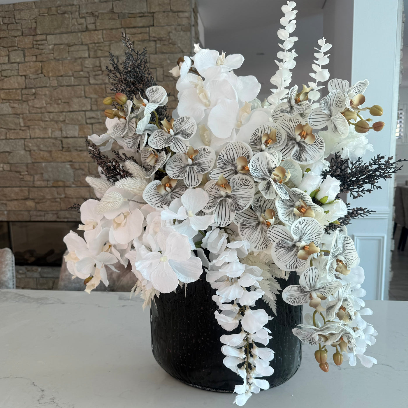 Jana flower Arrangement - Luscious Homewares