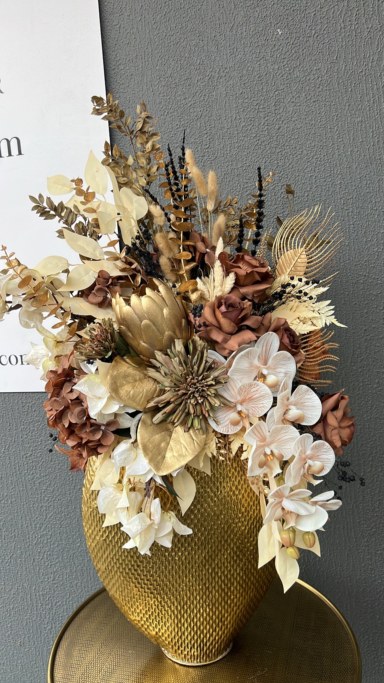 Lamya floral arrangement