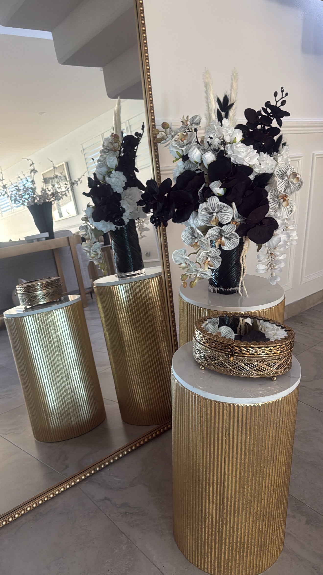 Ayana flower Arrangement - Luscious Homewares