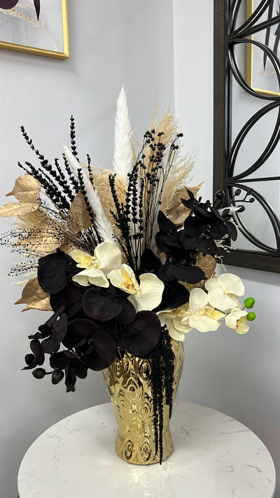 Farrah floral arrangement - Luscious Homewares