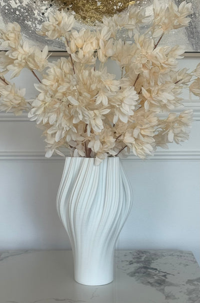Swirl effect Tall 3d ceramic vase