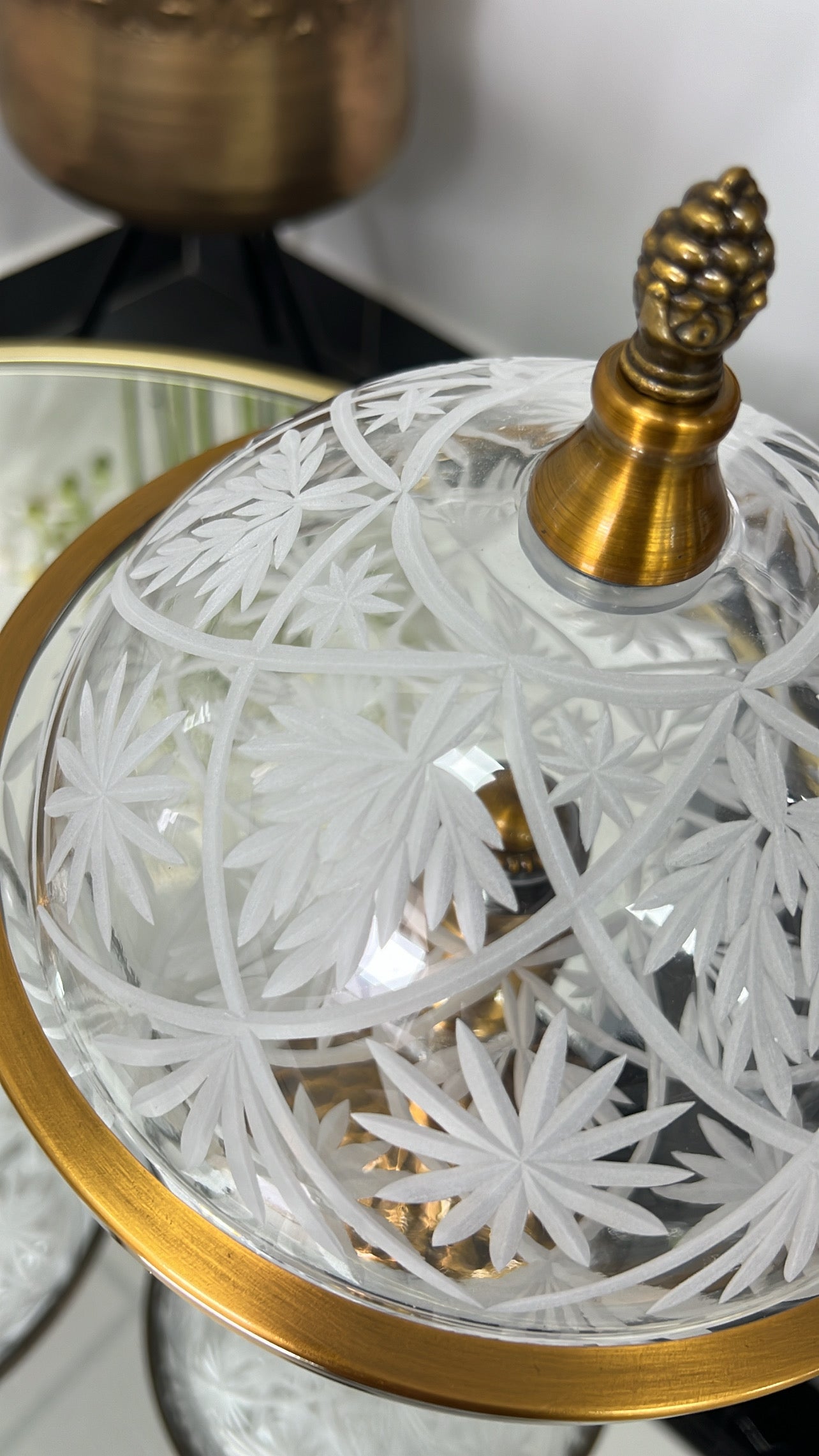 Sahara serving dome - Luscious Homewares