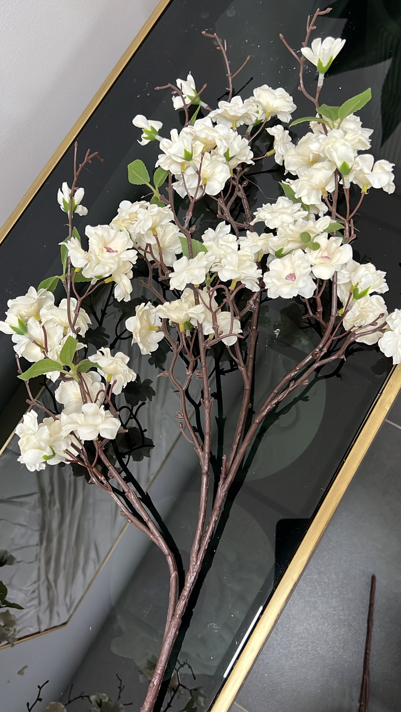 Cream floral Cherry blossom 110 cm stem