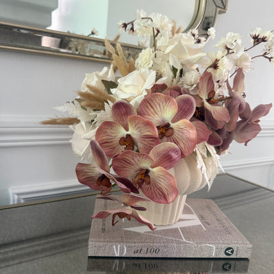 Gentle bloom flower Arrangement - Luscious Homewares