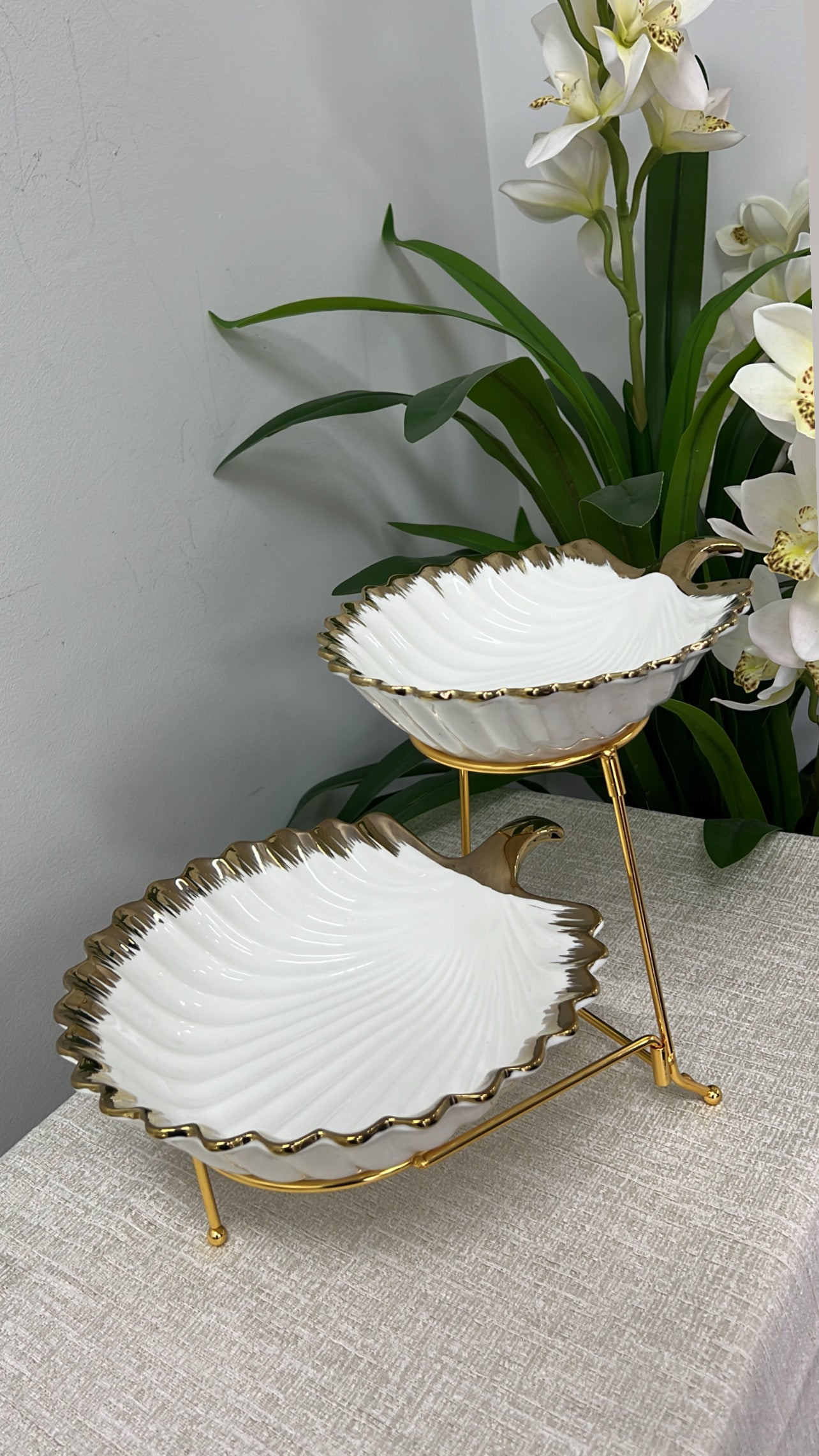 White and gold 2 tier rack serving platter