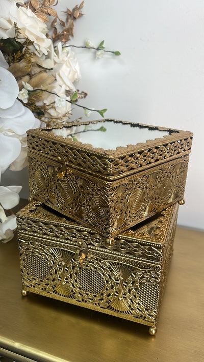 Vintage brass square decorative box - Luscious Homewares