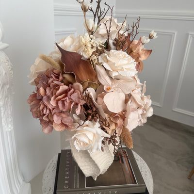 Rayan Floral Arrangement - Luscious Homewares