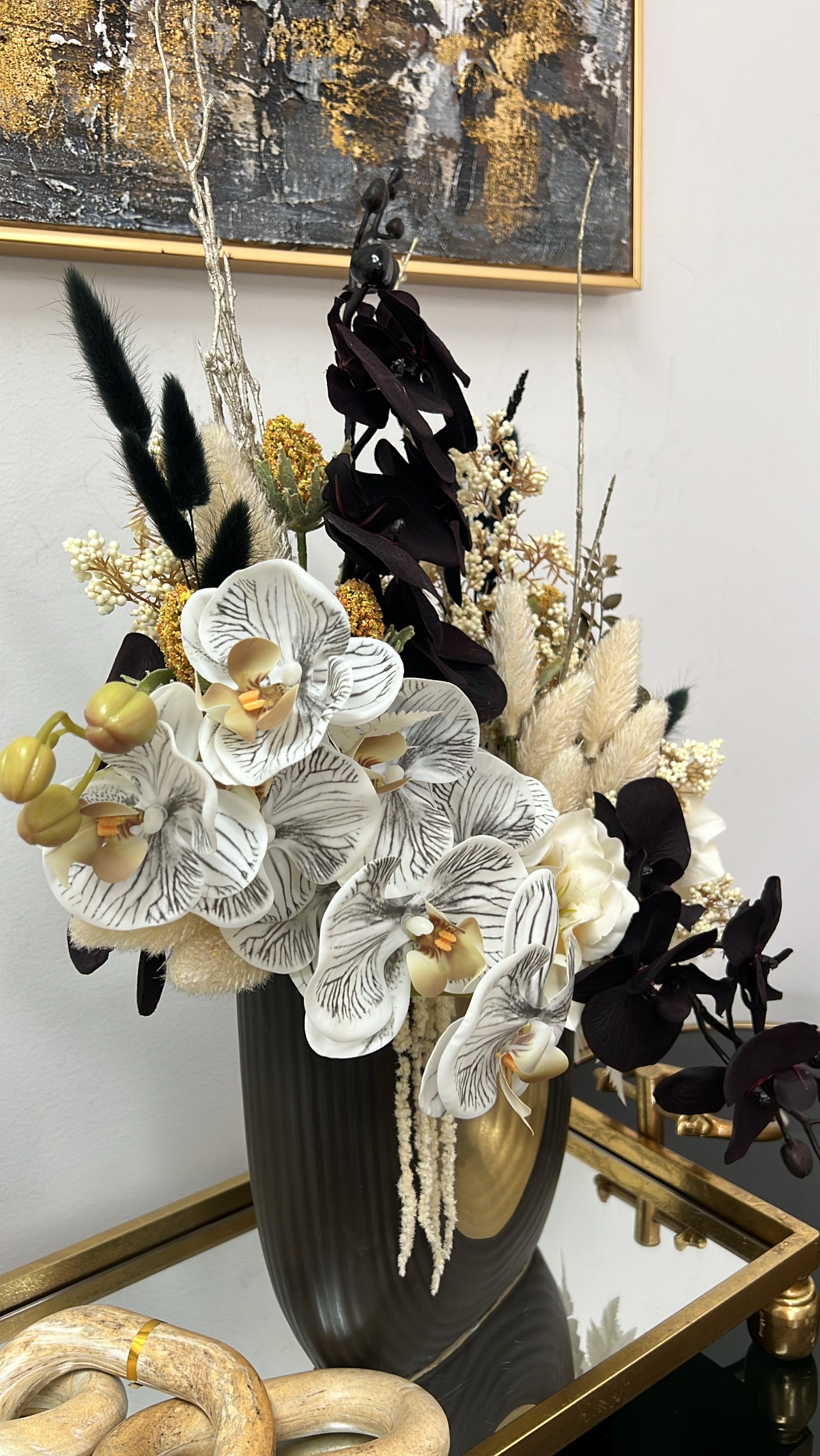 Emre floral arrangement - Luscious Homewares