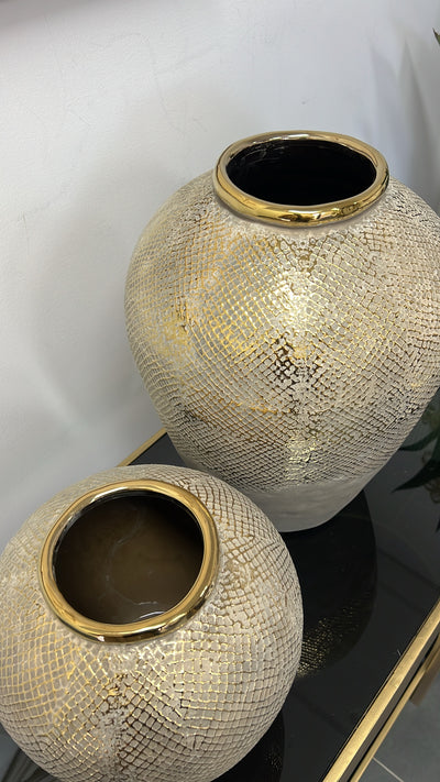 Luxe Mesh gold vase