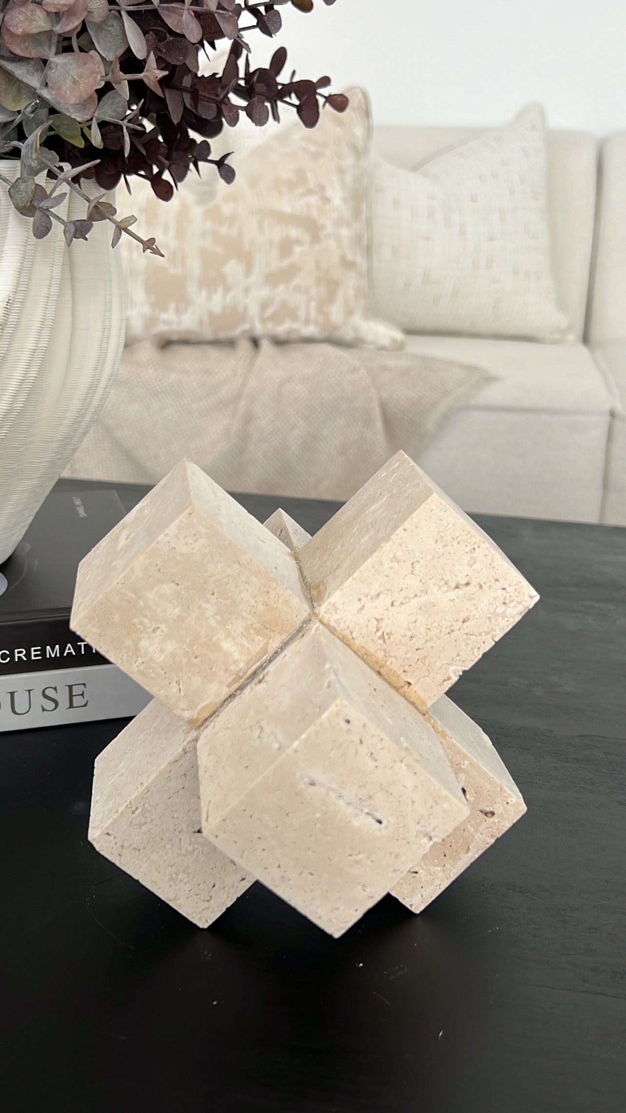 Geometric Travertine Stone