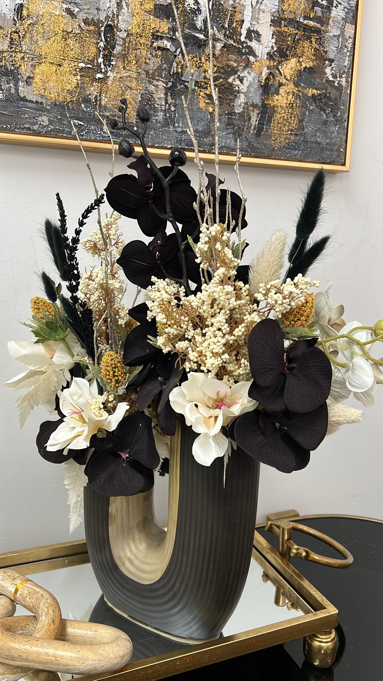 Emre floral arrangement - Luscious Homewares