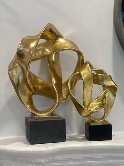 Intertwine resin gold sculpture stand - Luscious Homewares