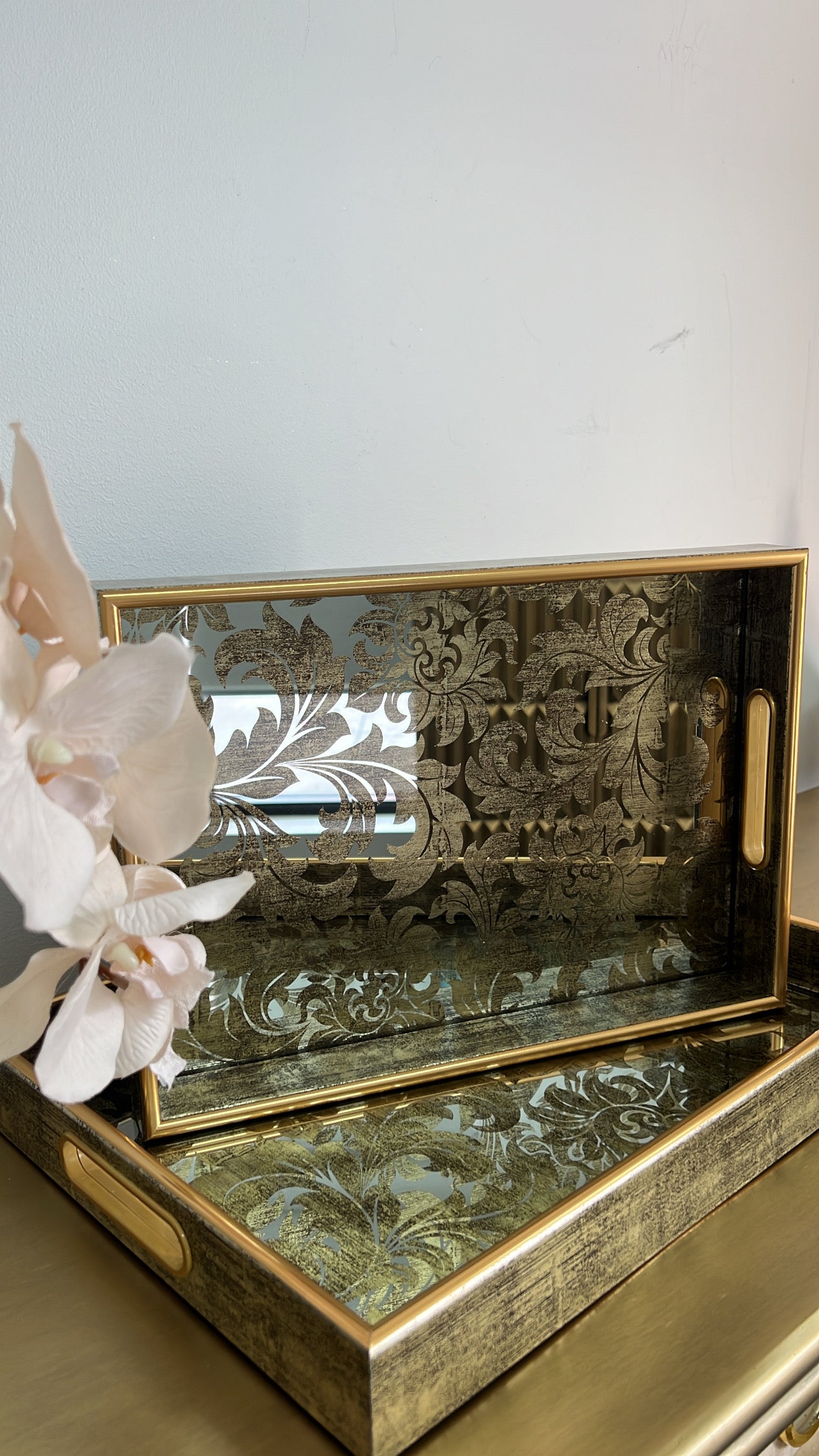 Botanical Serving gold tray set x2