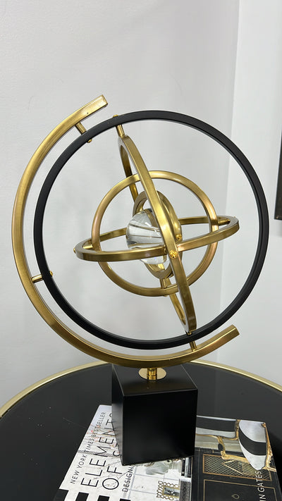 Grand gold globe - Luscious Homewares