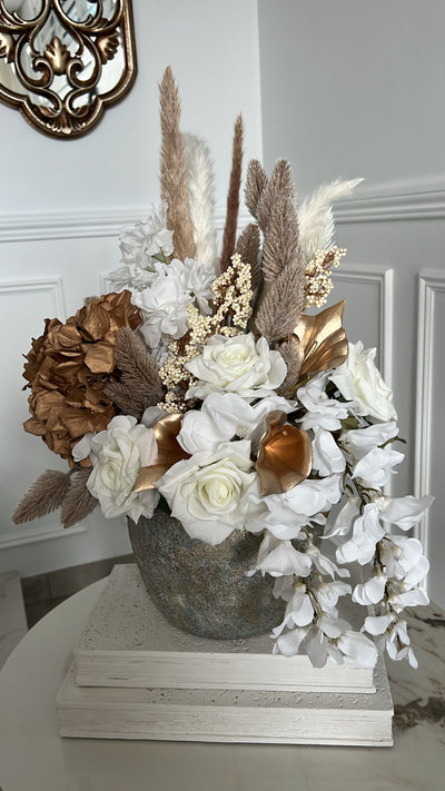 Honeydew Floral Arrangement - Luscious Homewares
