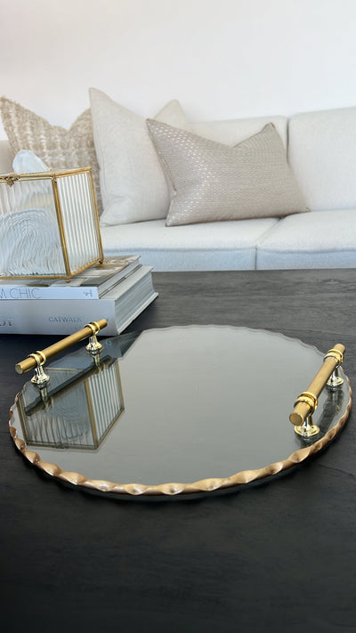 Glass rimmed round tray