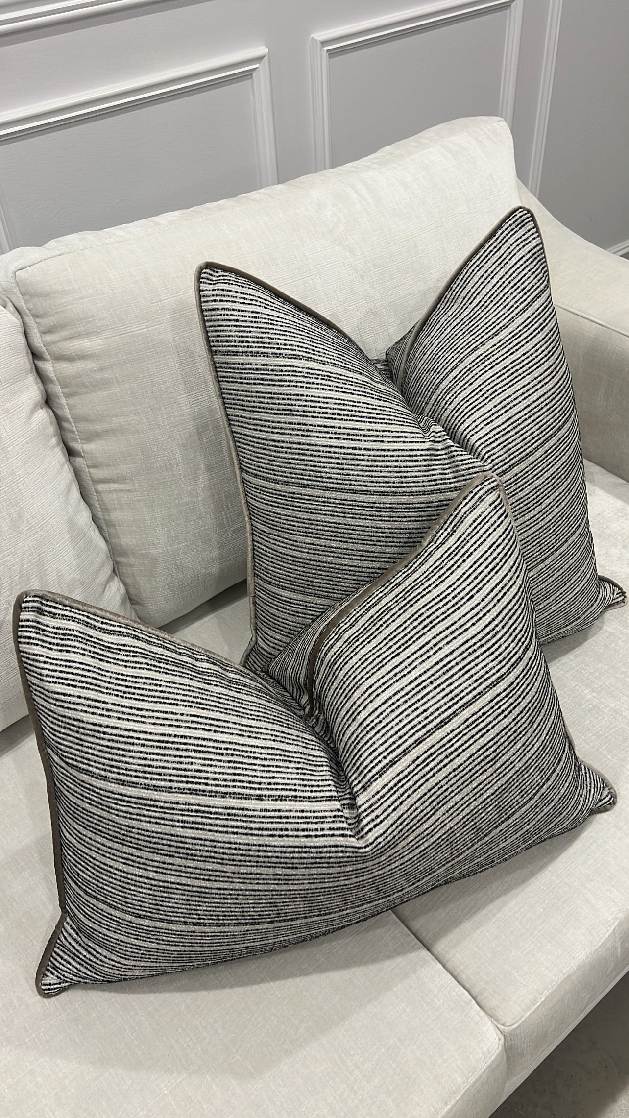Giovanna cushion - Luscious Homewares