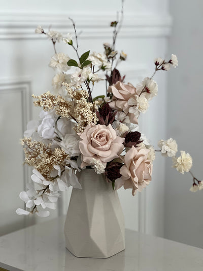 Berry bloom Floral Arrangement - Luscious Homewares