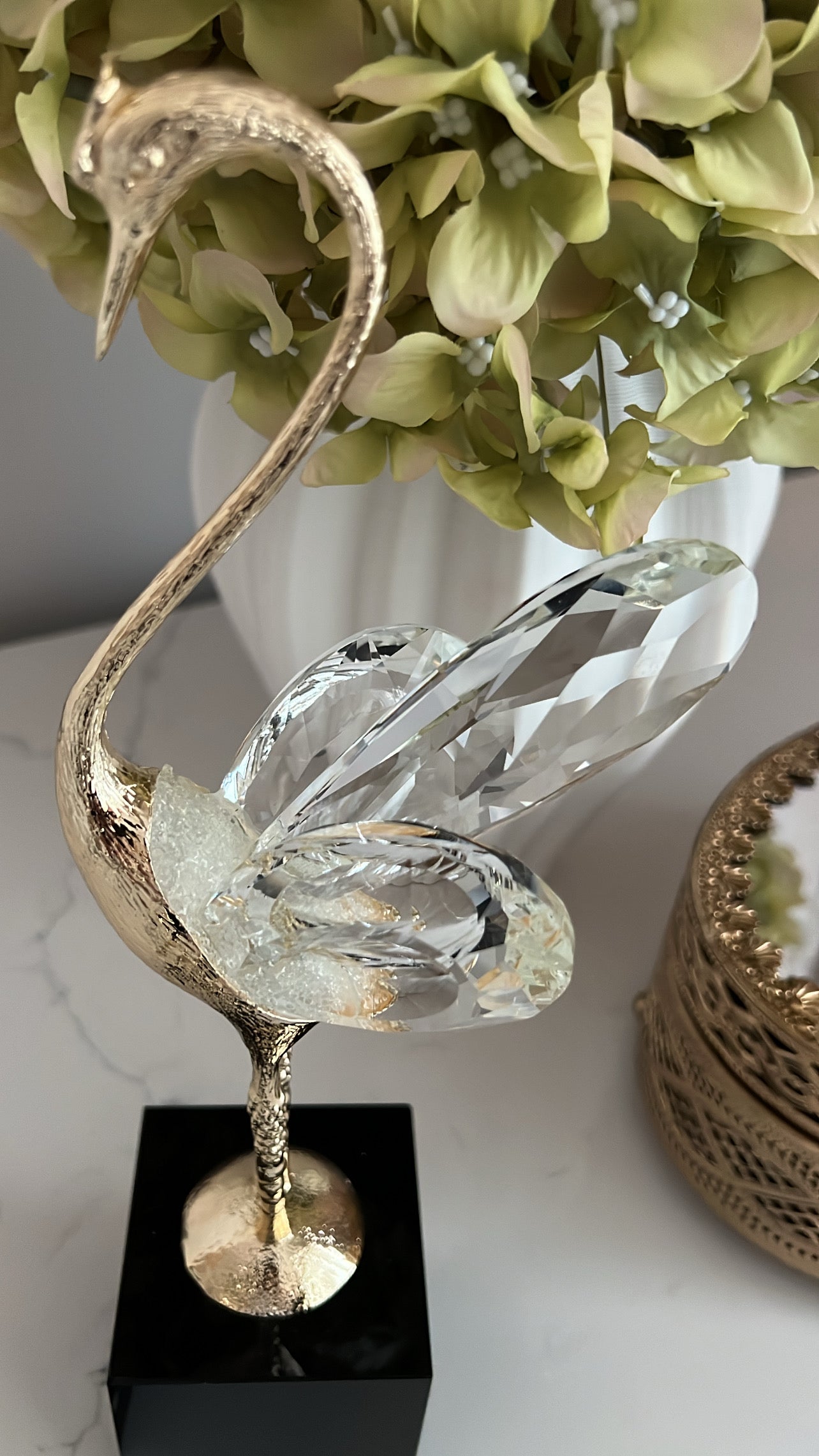 Crystal gold tall swan figurine - Luscious Homewares