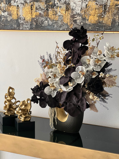 Jaliyah  floral arrangement - Luscious Homewares