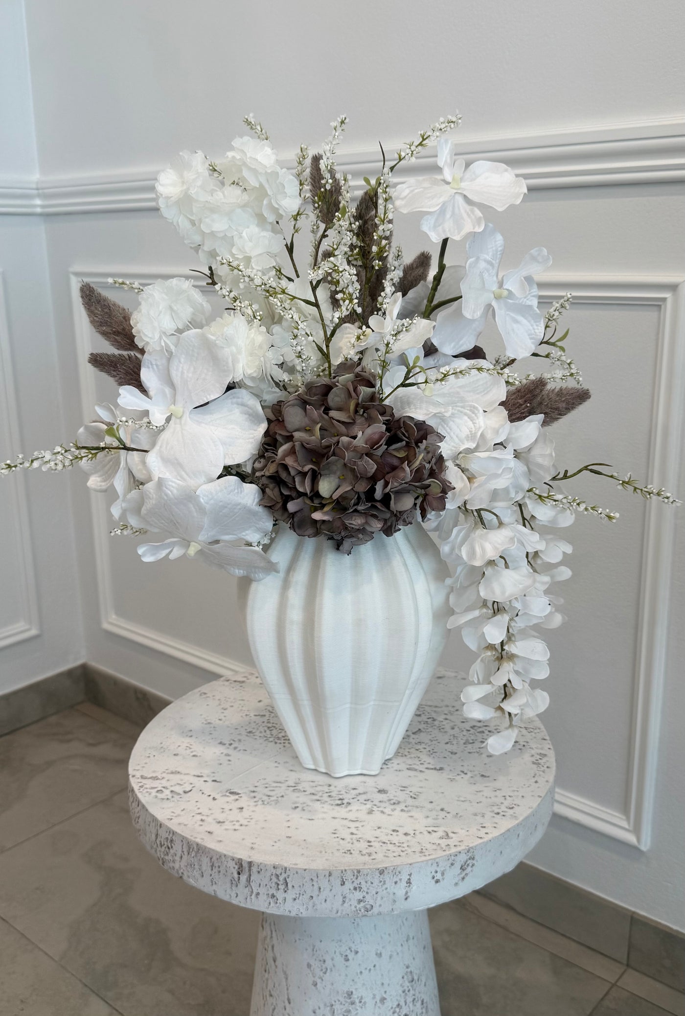 Vanilla white flower Arrangement - Luscious Homewares