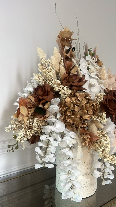 Tiana bloom Floral Arrangement - Luscious Homewares