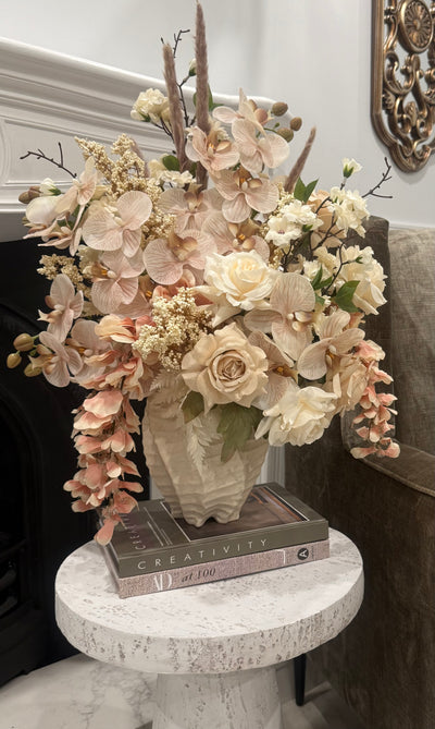 Poshy flower Arrangement - Luscious Homewares