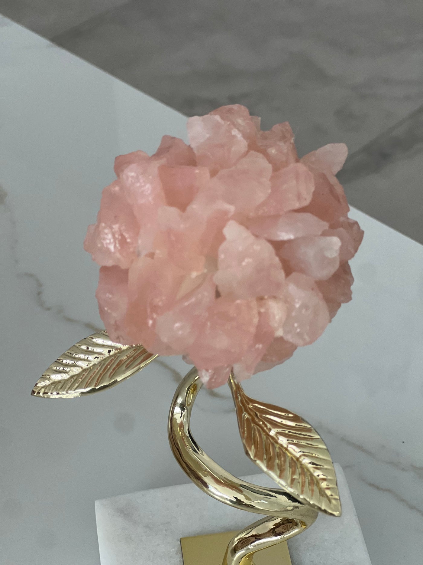 Rose Quartz flower marble stand - Luscious Homewares