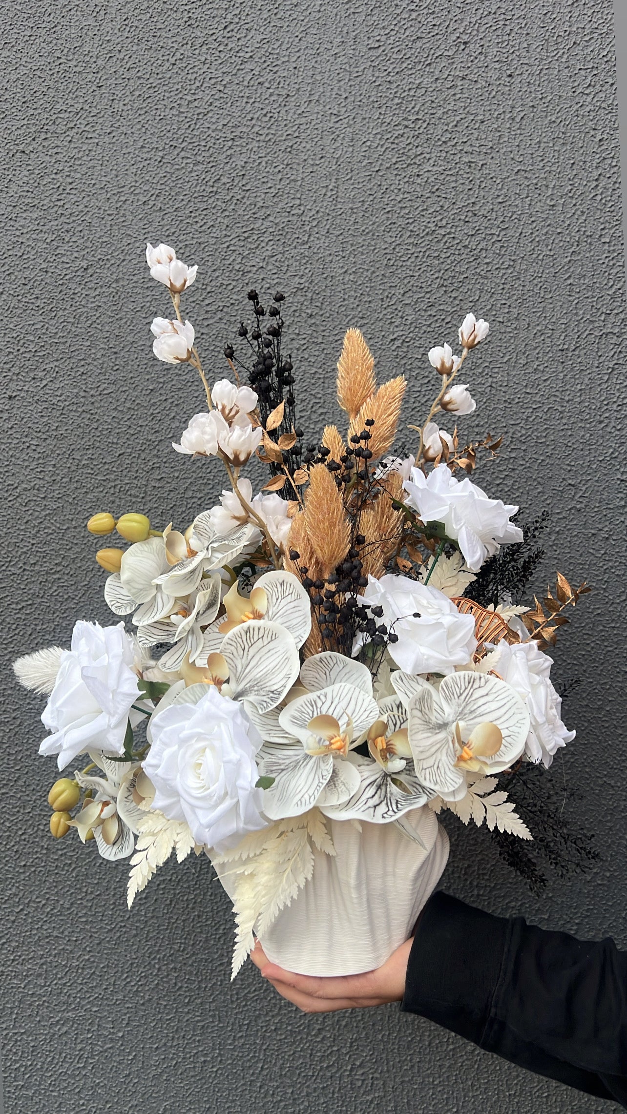 Selene Floral Arrangement - Luscious Homewares