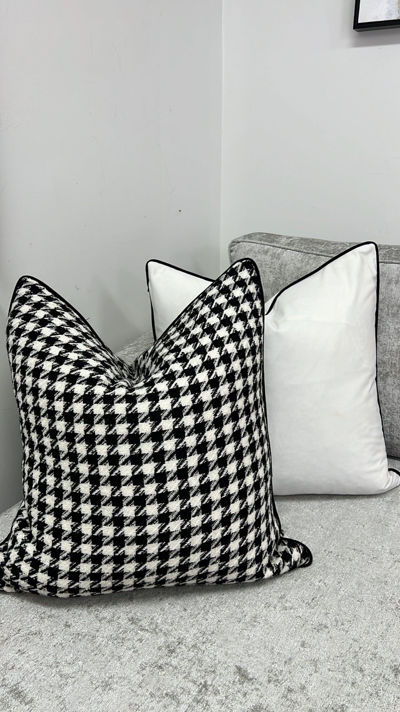 Latisha white / black piping cushion - Luscious Homewares