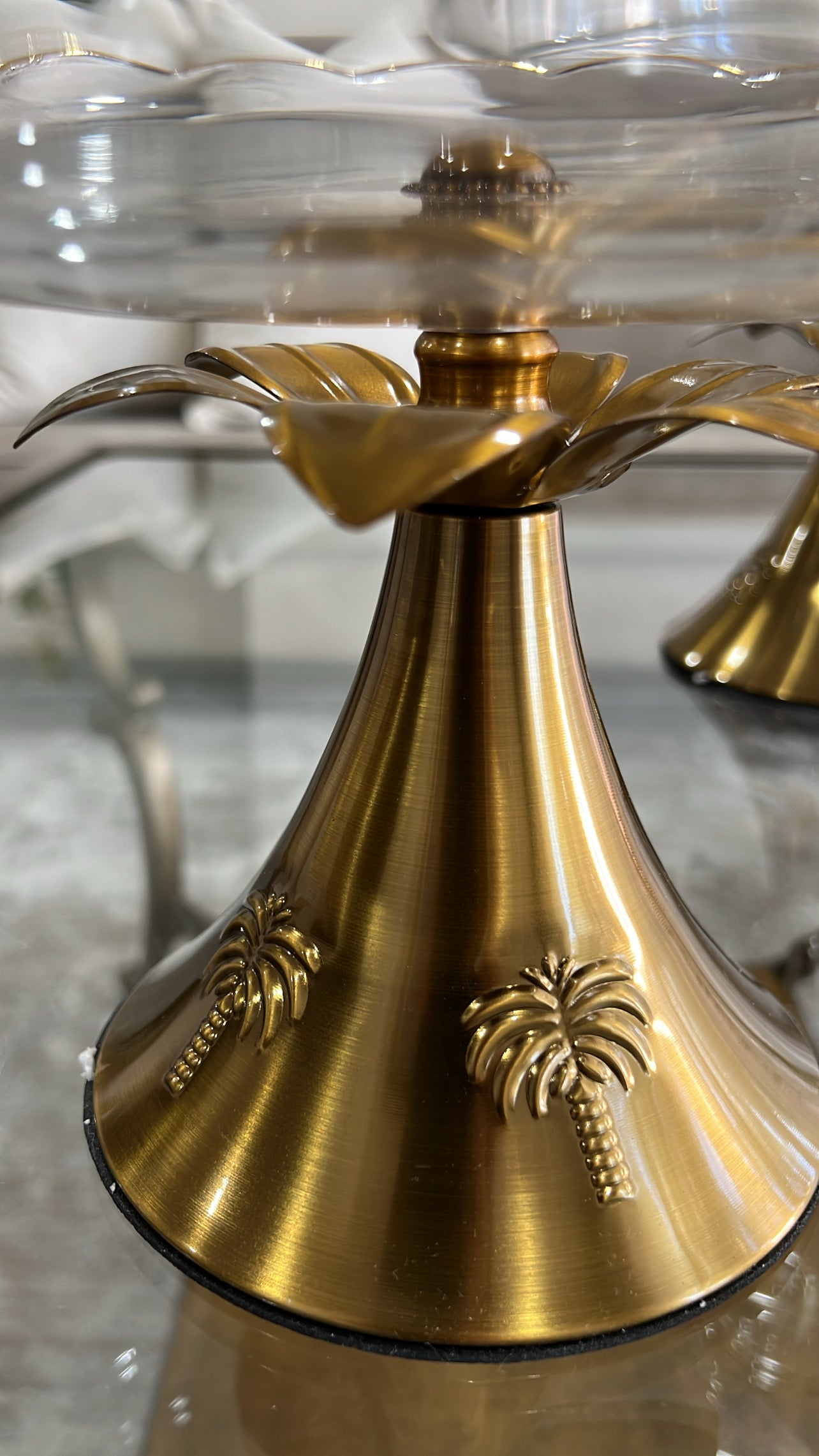 Alamir palm serving cake + dome - Luscious Homewares