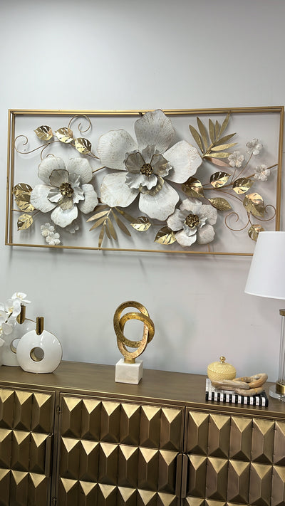 Floral metal wall art hanging