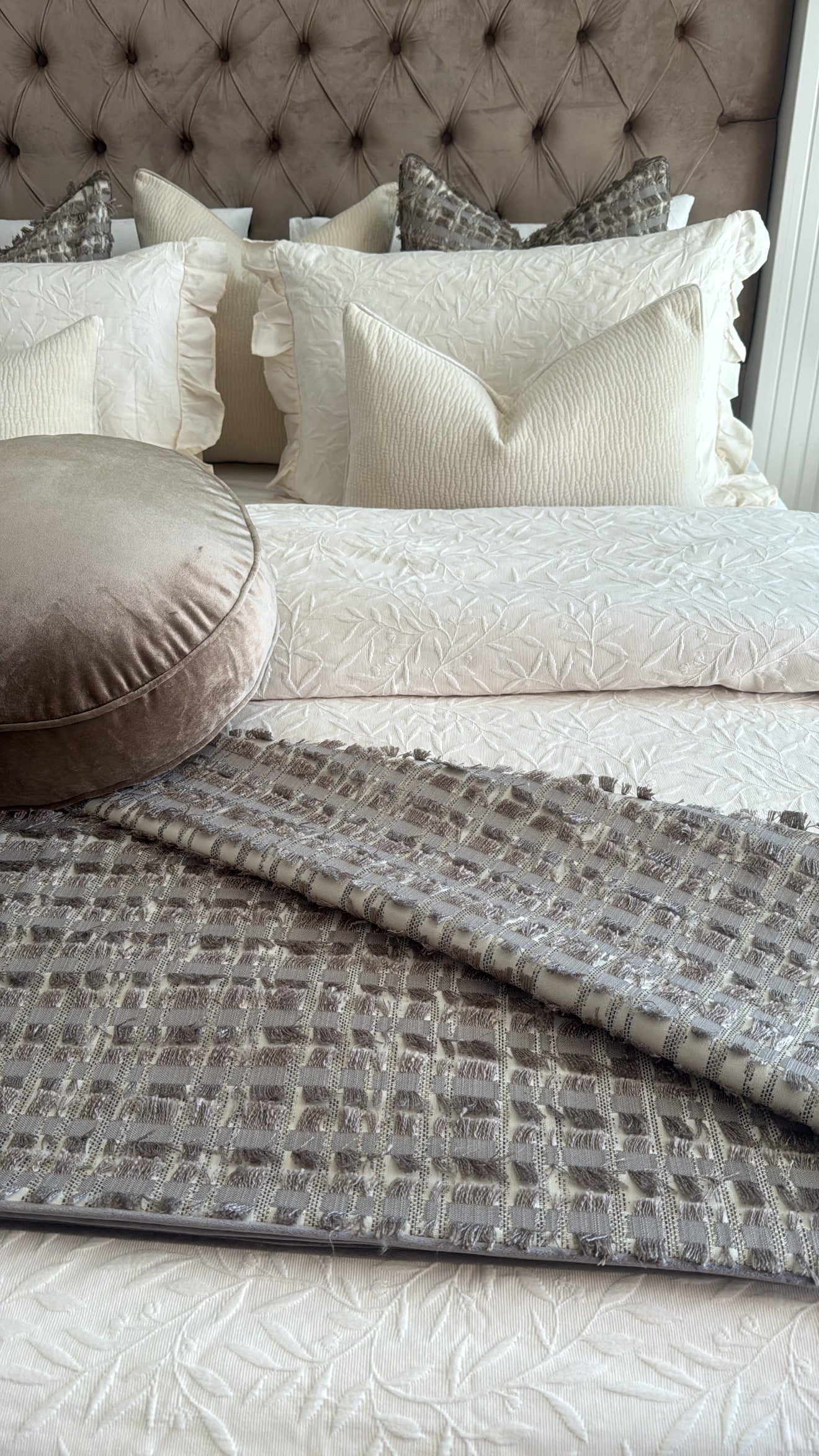 Dante taupe throw 140x220cm - Luscious Homewares