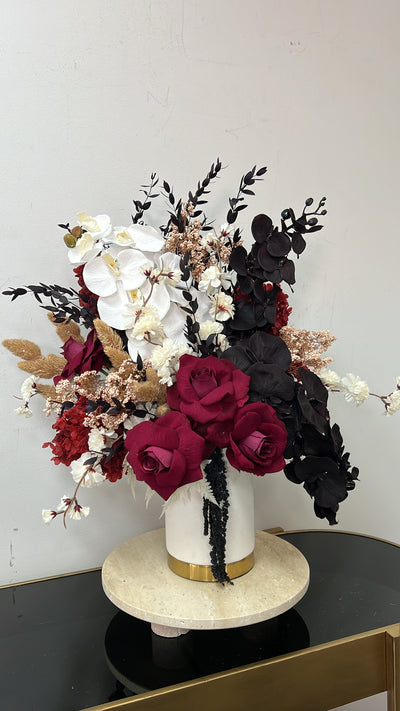 Reign floral arrangement - Luscious Homewares