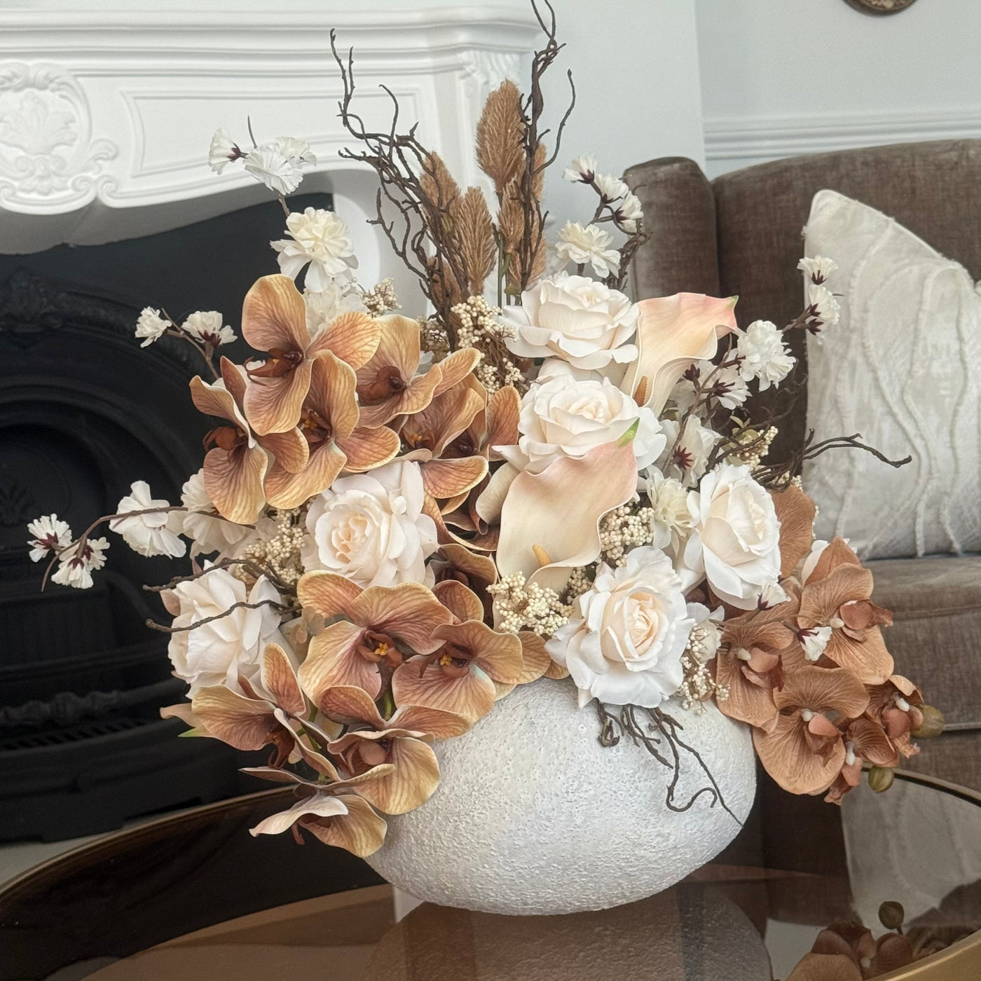 Mia flower Arrangement - Luscious Homewares