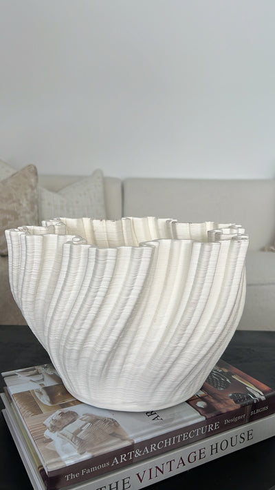 Venice ceramic wide vase