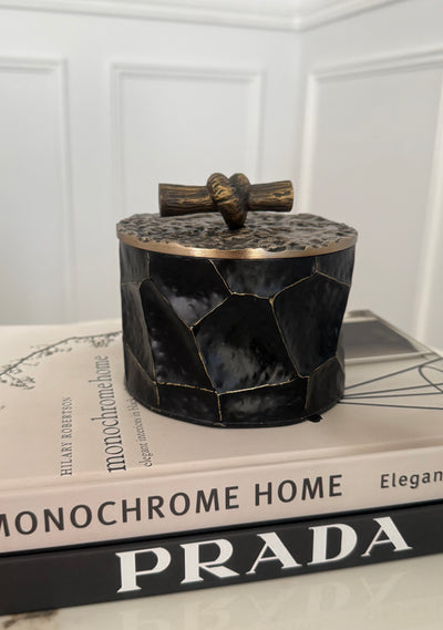 Hammered knot Trinket box - Luscious Homewares