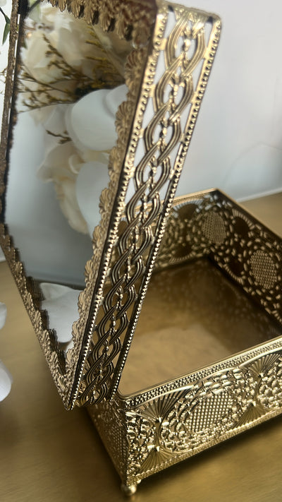 Vintage brass square decorative box - Luscious Homewares