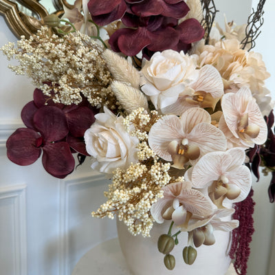 Flourishing bloom flower Arrangement - Luscious Homewares